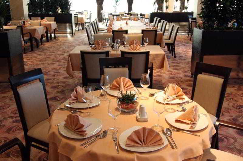 Hotel Zenica Restaurant photo